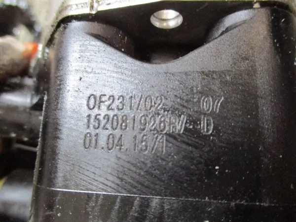 Base de filtro de aceite OEM chłodnica oleju kow1 Usado image 3