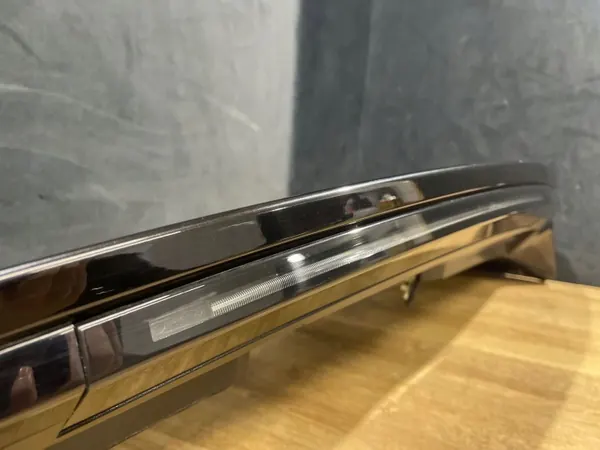 Spoiler de hayon Discovery 5 Land Rover KY4244210AAW image 5