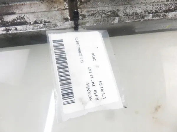 Fuel Distributor Scania R450 image 2