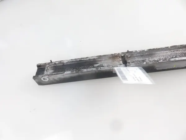 Fuel Distributor Scania R450 image 5