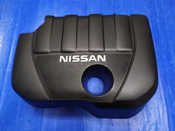 Nissan OE 14041 4EA0A Oberer Motorabdeckung - Gebraucht image 2