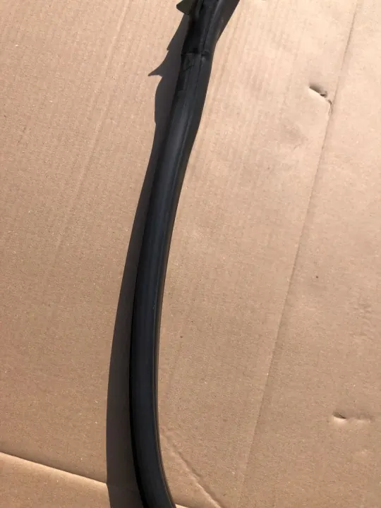 Junta de Puerta Derecha BMW OEM 7267912 para F21 F22 image 3