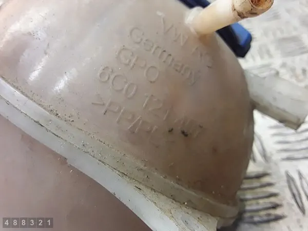 Tanque de líquido de condicionamento do motor Seat Toledo 2015 6c0121407 image 5