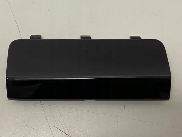 Tapa de Parachoques Trasero Izquierda Mercedes W118 CLA image 2