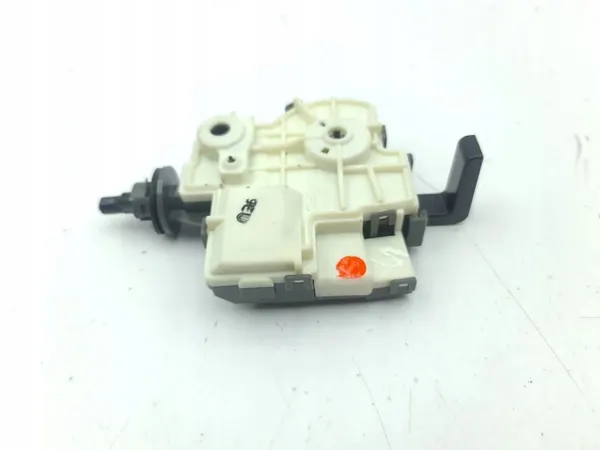 Actuateur trappe carburant Toyota RAV4 OEM AMD172086 image 3