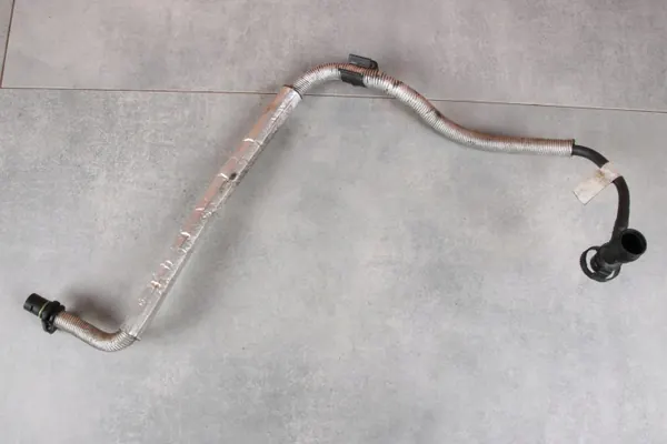 Ontluchtingsslang OEM 8654626 voor BMW 2-serie F45/F46 image 2