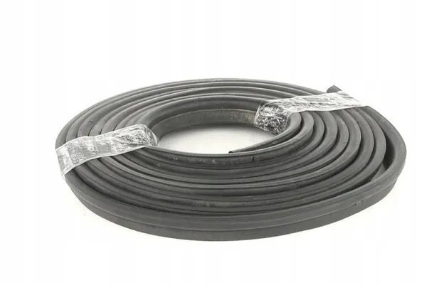 Iveco Door Seal 504085327 image 6