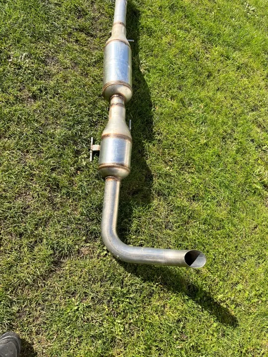 Tubo de escape OEM 255639 con DPF para BMW E88/E90/E91 image 2