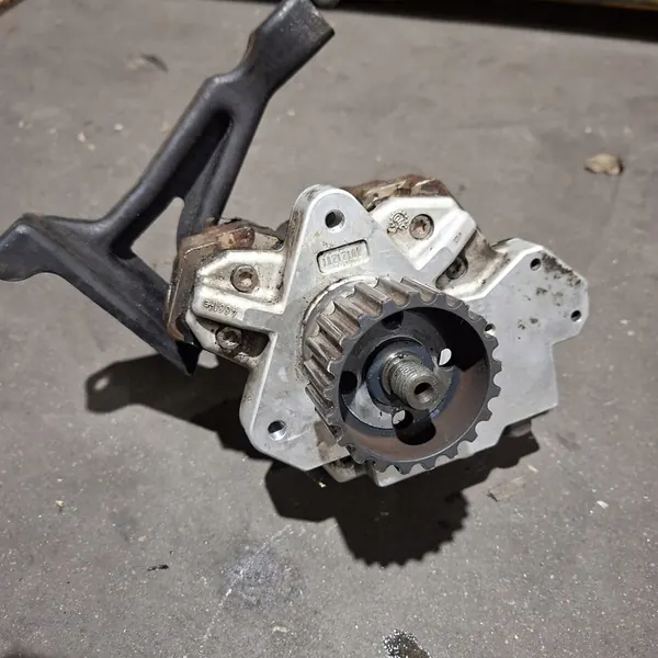 Bosch Ruiskutuspumpun 3.0 TDI image 2