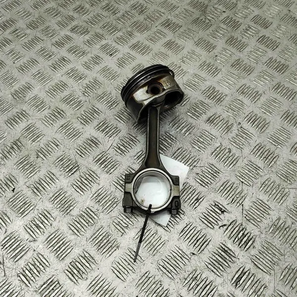 Kolv Opel Insignia A Sedan 2.0L 2009 OEM 89018108 image 2