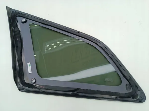 Toyota Corolla E21 rechte hintere Seitenscheibe OEM 43R-011595 image 3