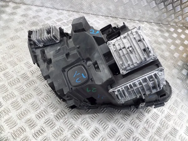 MERCEDES W205 FULL LED ILS LINKER LAMP image 8