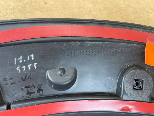 OEM 8K9853817 Vänster Bakre List Audi A4 B8 Allroad image 7