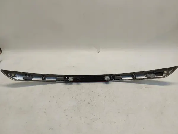 Suzuki Kizashi takakontin spoileri stop-valo OEM 77291-57L0 image 3