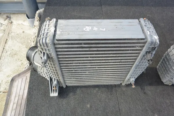Intercooler Izquierdo Maserati Levante Ghibli 670009834 image 2