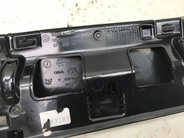 OEM 571858019 KULA3 VW Tiguan III konsolin tuuletusritilä image 10