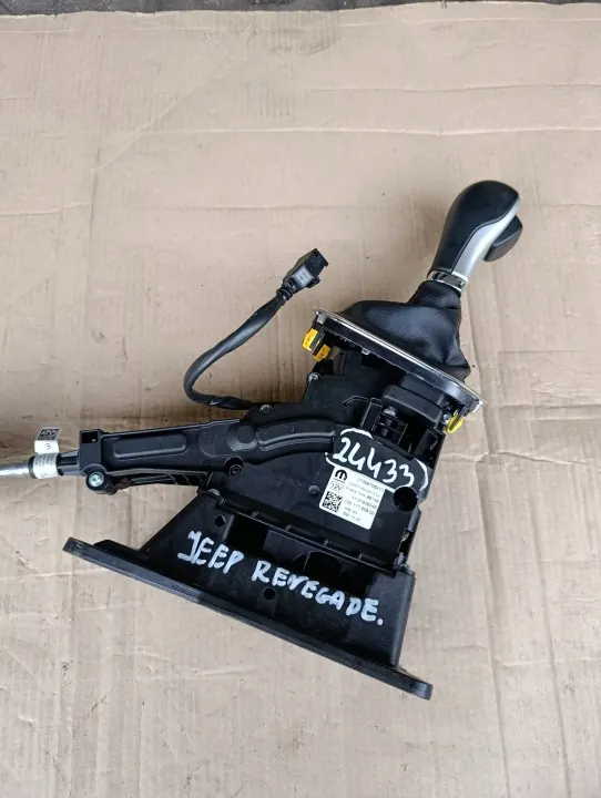 Selector de cambios Jeep Renegade 4Xe OEM 07356706410 image 3