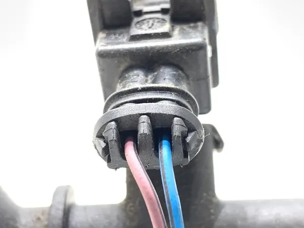 Polttoaineen ruisku Fiat 500 1.0 69HV image 4