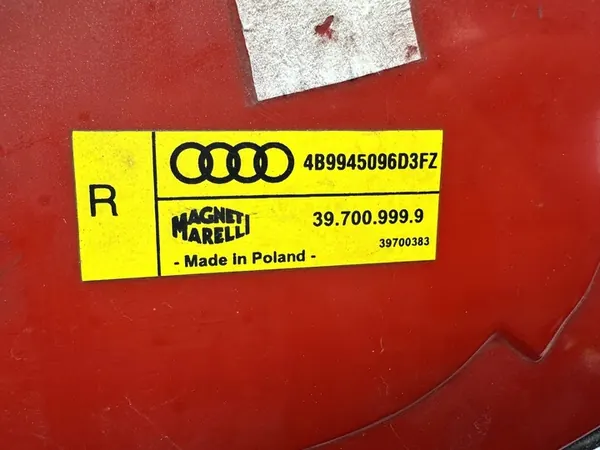 AUDI A6 C5 Combi Luz Trasera Derecha 4B9945096D image 4