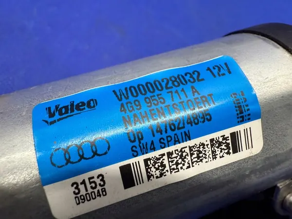 AUDI A6 C7 Heckwischermotor 4G9955711A image 4