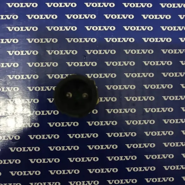Capteur de pression Volvo FH12 20424060 image 2
