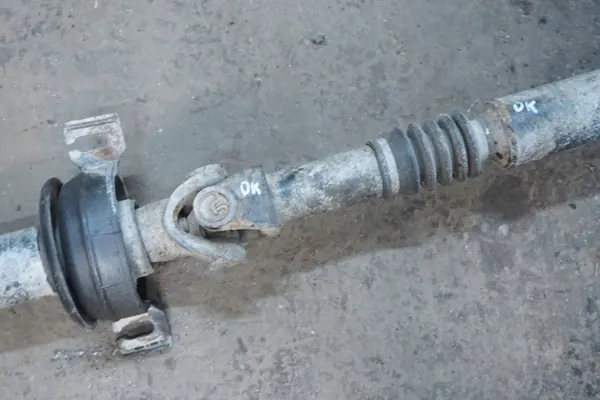 MAZDA B2500 Achter cardanas OEM - Gebruikt image 5