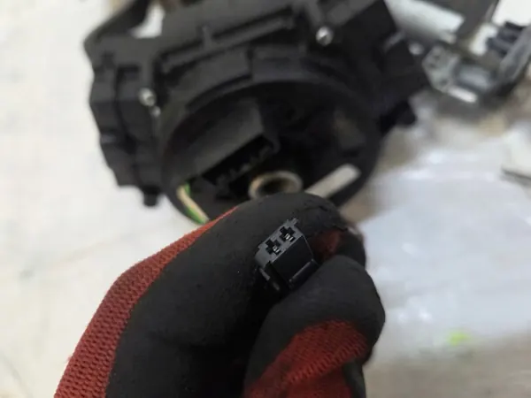 Interruptor de encendido OEM 13496326 para Opel Adam image 5