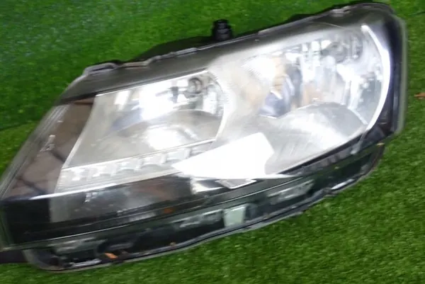 SKODA RAPID 12- Farol Esquerdo OEM 5JB941016B image 2