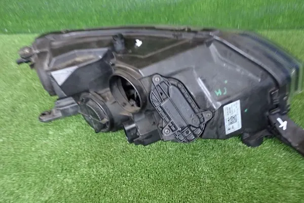 SKODA RAPID 12- Farol Esquerdo OEM 5JB941016B image 6