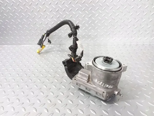 Bomba de dirección asistida Citroen OEM 1654730980 Usada image 2