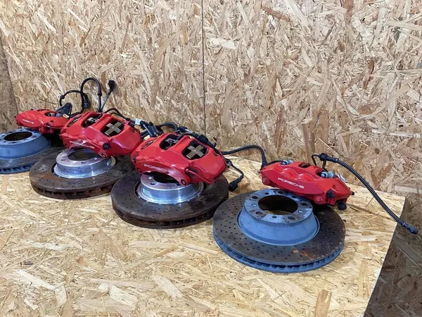 Brembo-jarrulevy- ja -palasarja Porsche 911 991:lle image 5