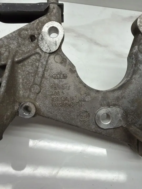 Suporte bomba combustível Audi A6 S6 C6 OEM 059130147H image 8