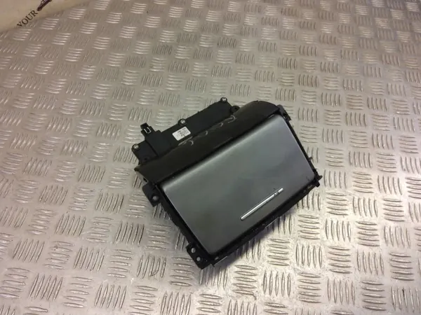 Hyundai Aschenbecher OEM 84680K4003 - Gebraucht image 3