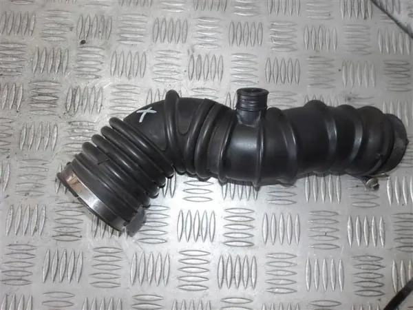 Toyota luftintagsrör OEM 17881-0G011 Begagnad image 2
