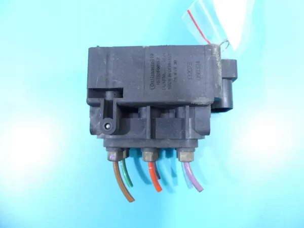 Distributeur Suspension Audi A8 D3 OEM 15152400152 image 4