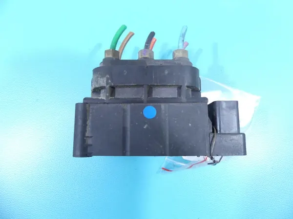 Distributeur Suspension Audi A8 D3 OEM 15152400152 image 7