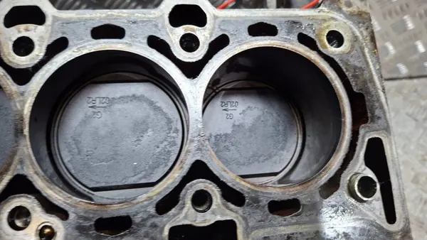 Opel OEM Engine Block Lower Complete 1.6 Turbo image 3