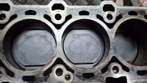 Opel OEM Engine Block Lower Complete 1.6 Turbo image 5