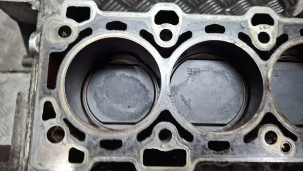 Opel OEM Engine Block Lower Complete 1.6 Turbo image 6
