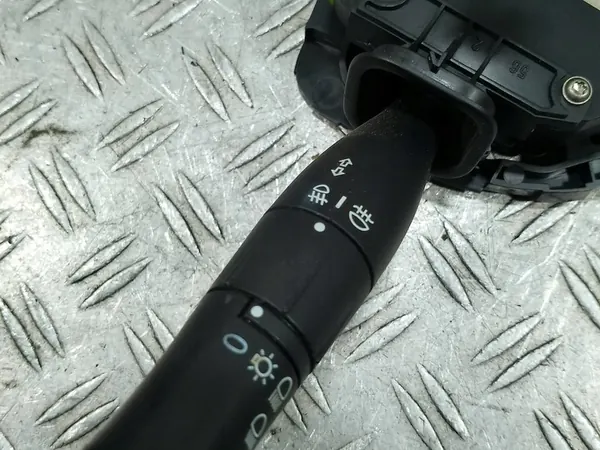 Gecombineerde schakelaar Renault Megane II 1.5 DCI 8200216456 image 6