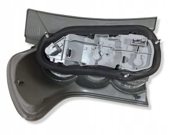 Lámpara Derecha Corolla Verso 07-09 Lift Europa OEM image 4