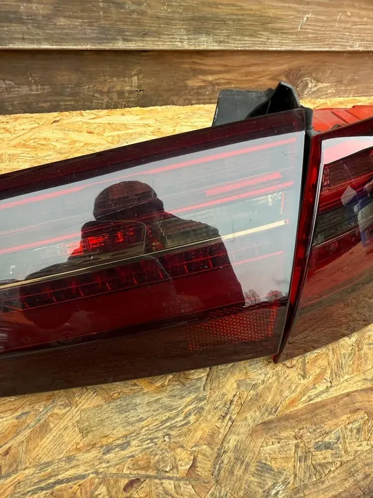 Lámpara trasera derecha Audi A6 C7 Sedan image 4