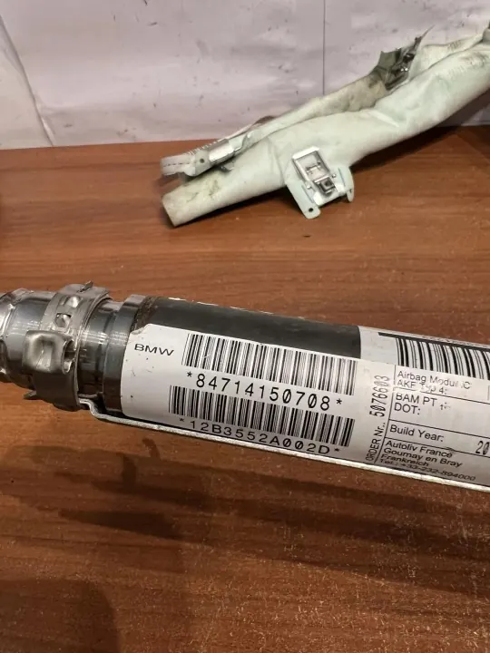 BMW X5 E70 Dachteile OEM 6162718D - Gebraucht image 4
