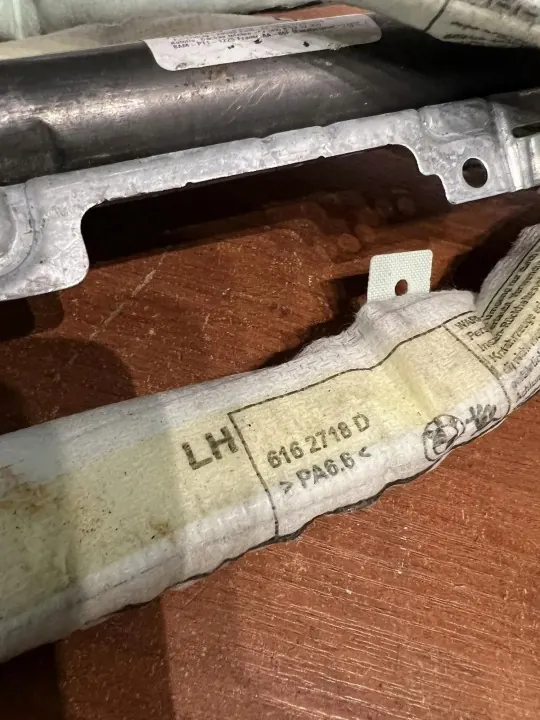 BMW X5 E70 Dachteile OEM 6162718D - Gebraucht image 9