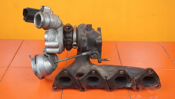 A3 LEON SUPERB 1.4 TFSI Turboladdare 03C145702C image 3