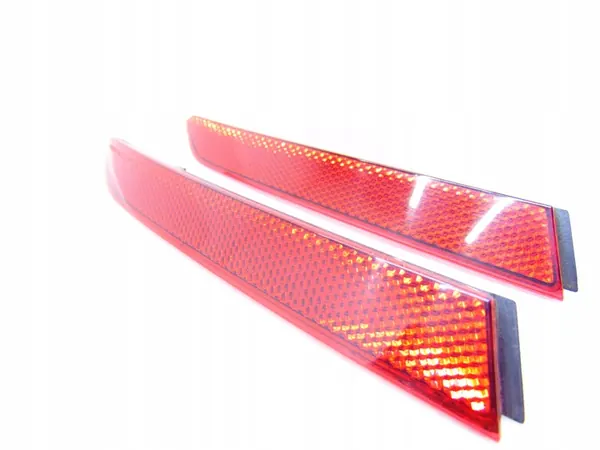 Takavalon oikea takareflektori VW Passat B8 image 3