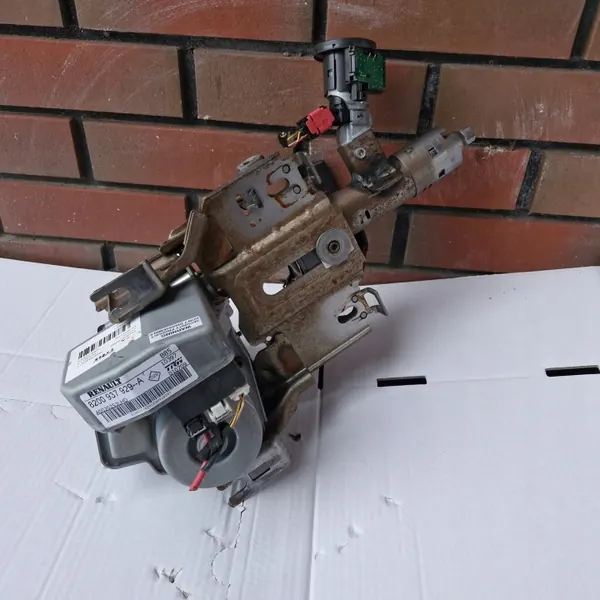Renault Clio 3 sähköinen ohjausvahvistin OEM 54084783M image 3