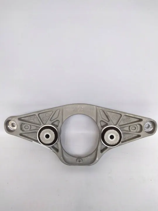 Adaptador Frontal BMW M5 F10 M6 F06 F12 F13 image 1