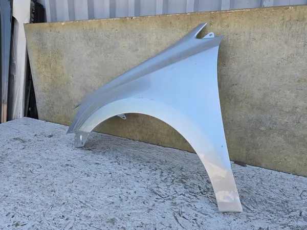 VW POLO 6R 6C 08- Främre Vänster Skärm 6R0821105H image 2