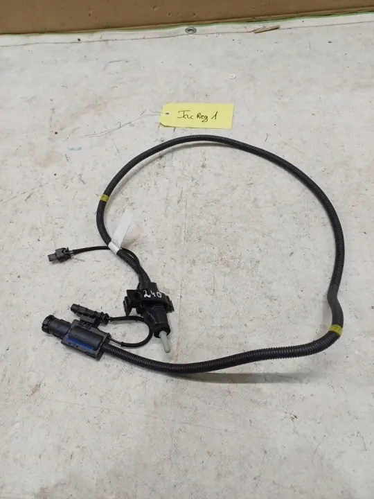 AdBlue-suutin OEM 50557565 Alfa Romeo Stelvio:lle image 2